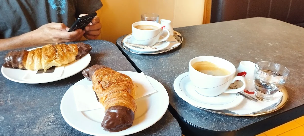 Croason and Coffe