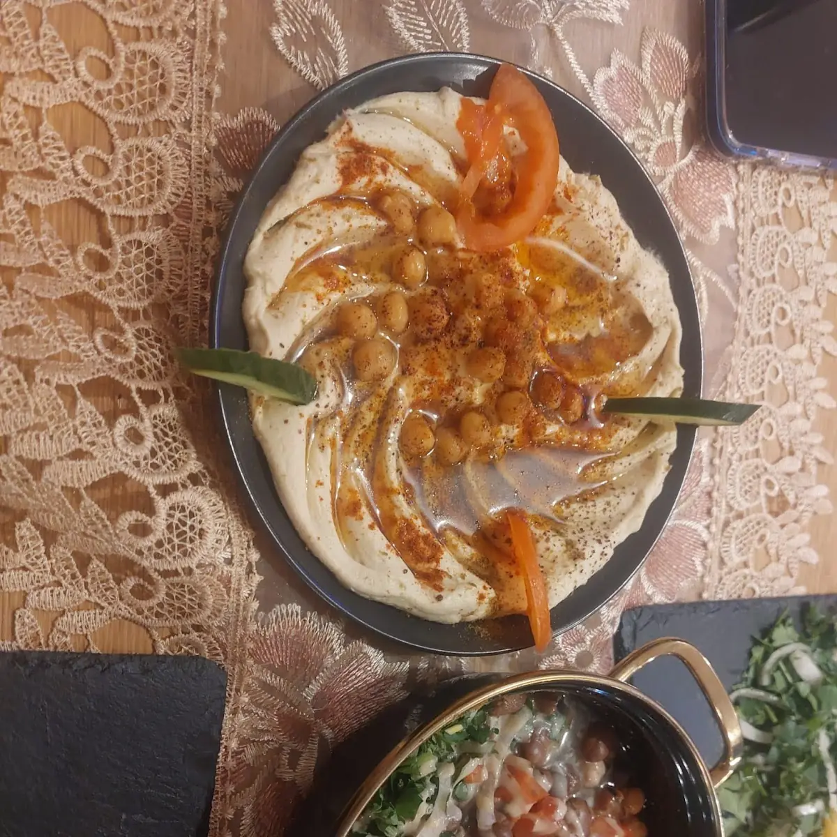 Fattet Hummus