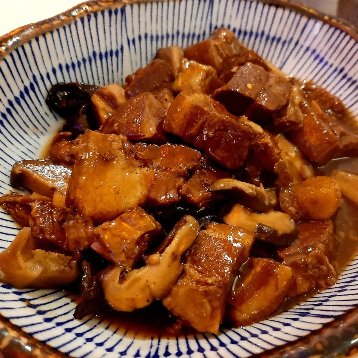 Schweinebauch Mit Shiitake