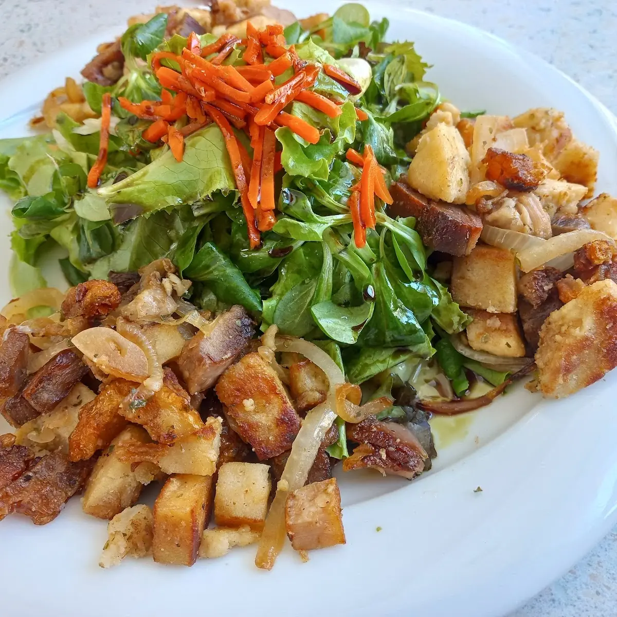 Gröstl Mit Salat