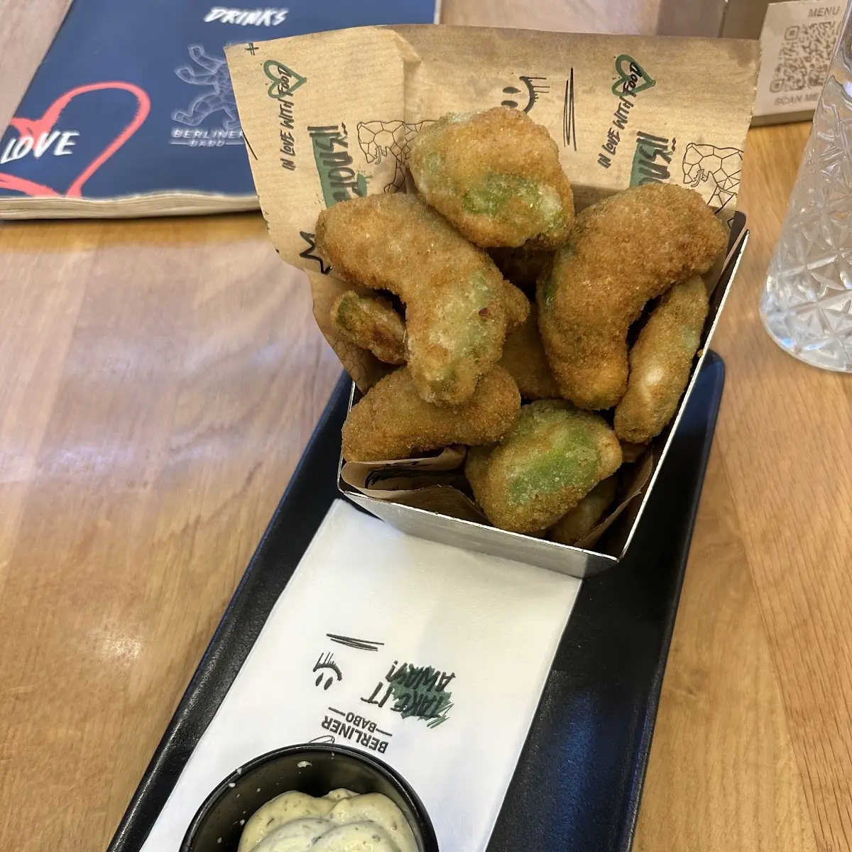 CHICKEN NUGGETS