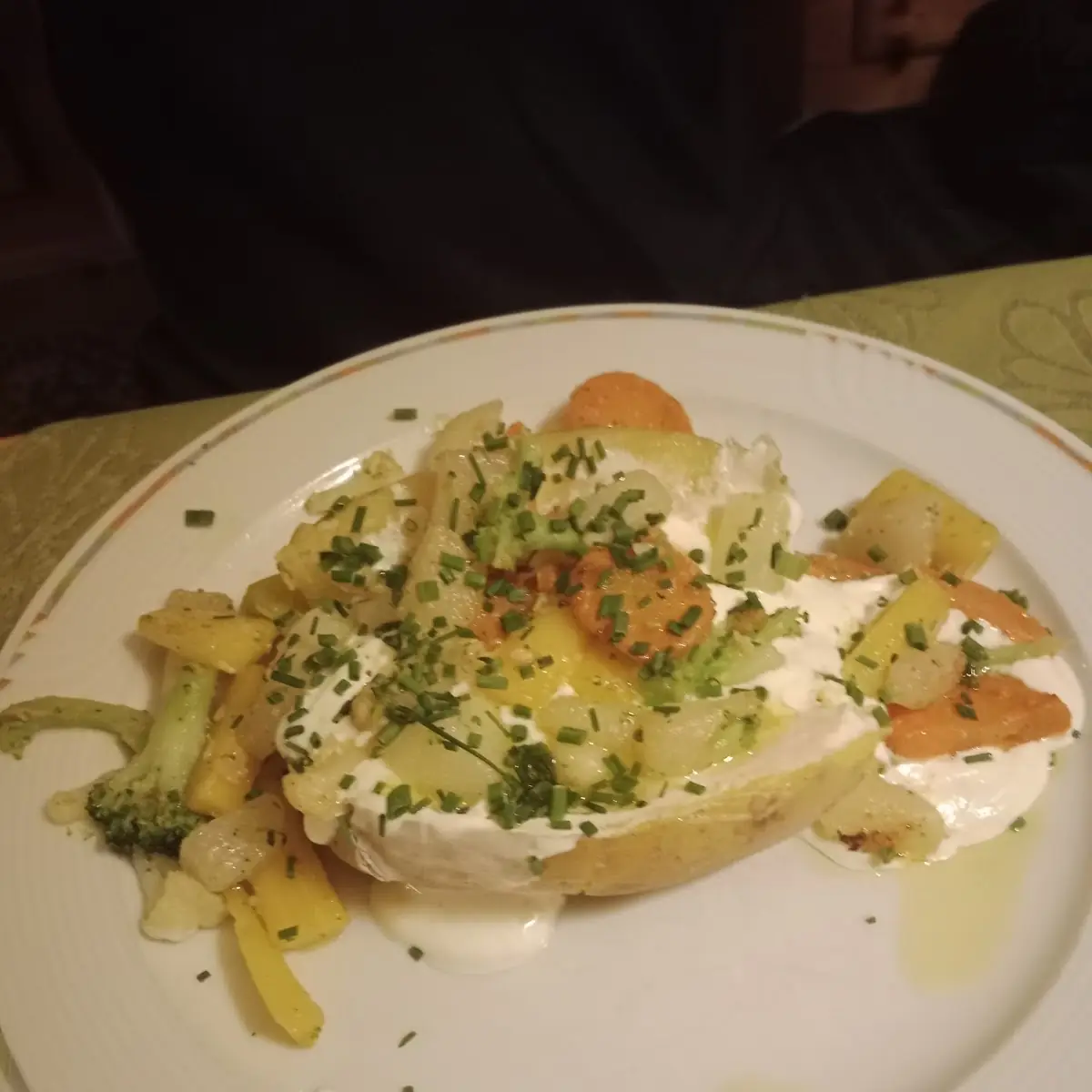 Ofenkartoffel Mit Sauerrahm