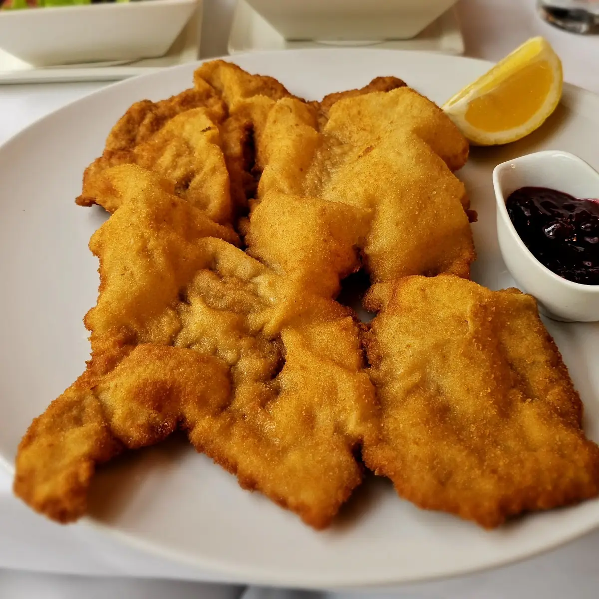 Wiener Schnitzel With Cranberry Sauce