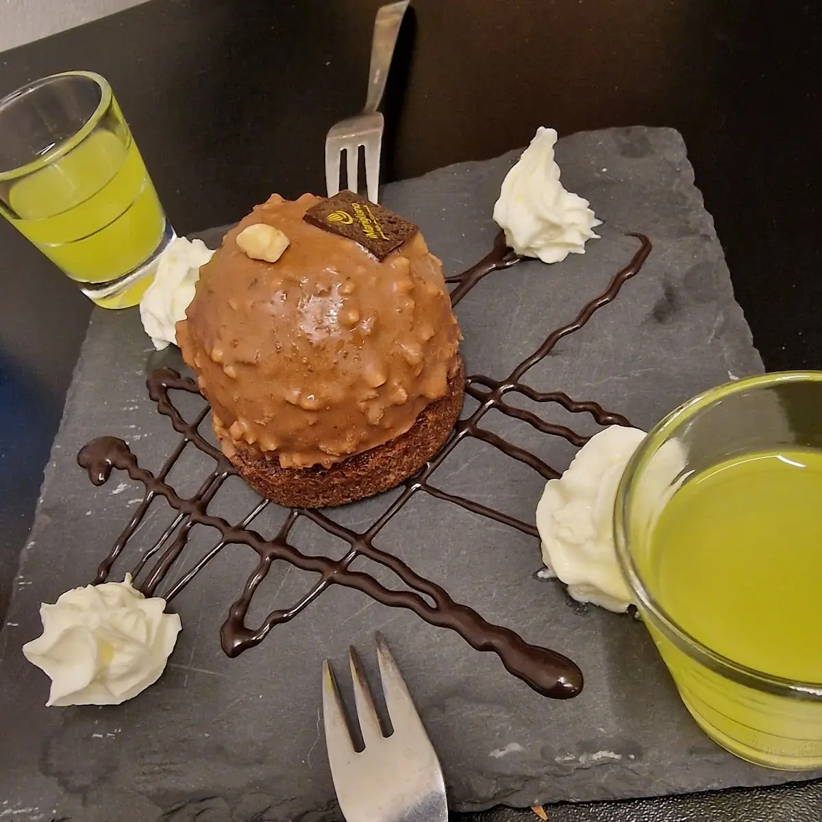 Dolce Ferrero Rocher
