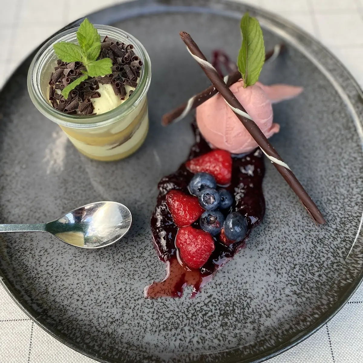 Limoncello Tiramisu