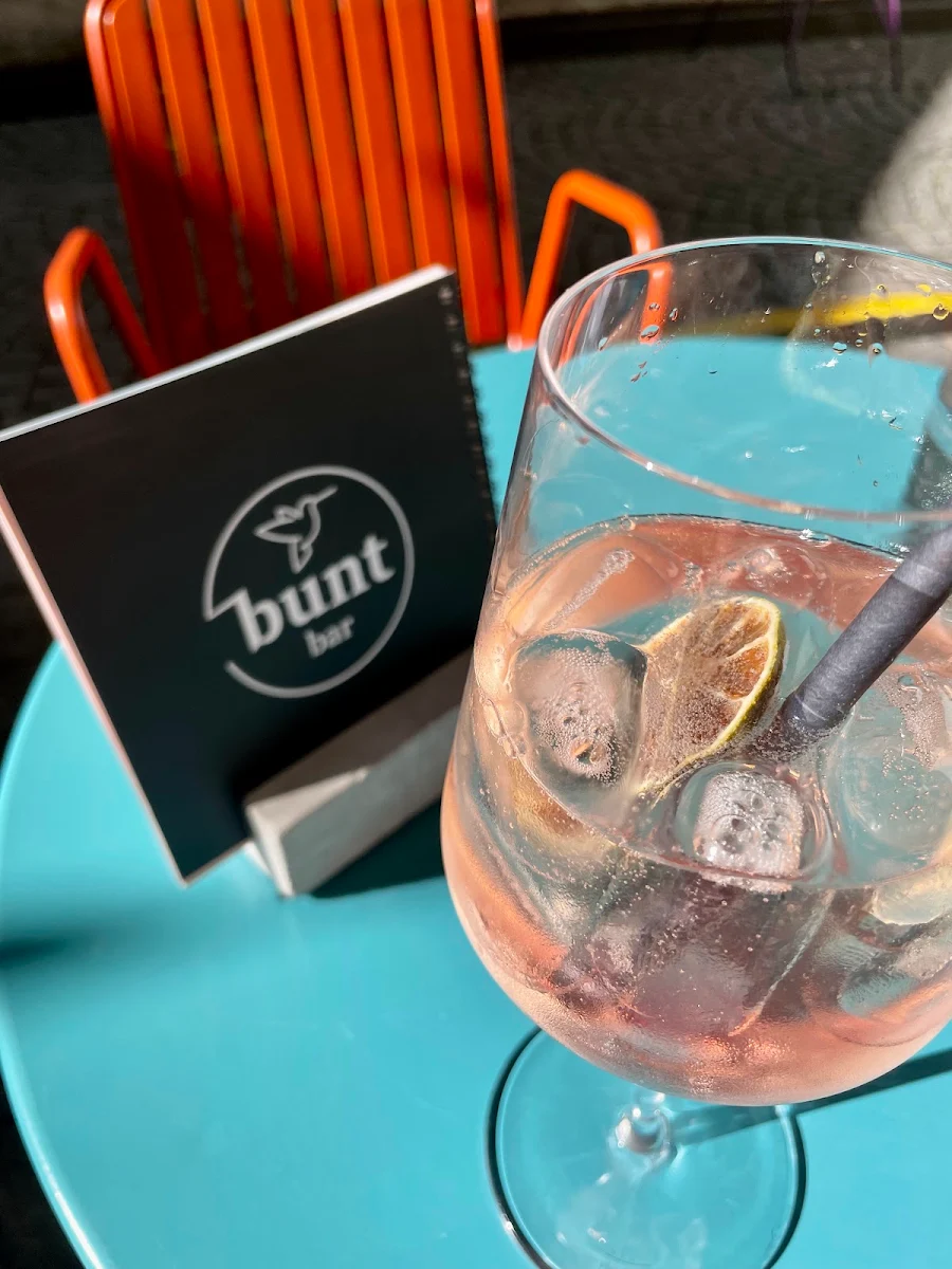 Bunt Spritzer
