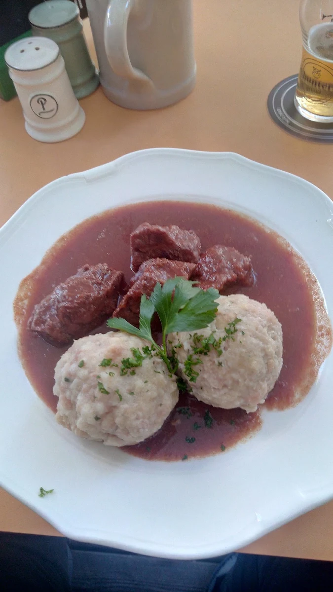Gulasch Vom Ländle-alprind Mit Semmelknödel