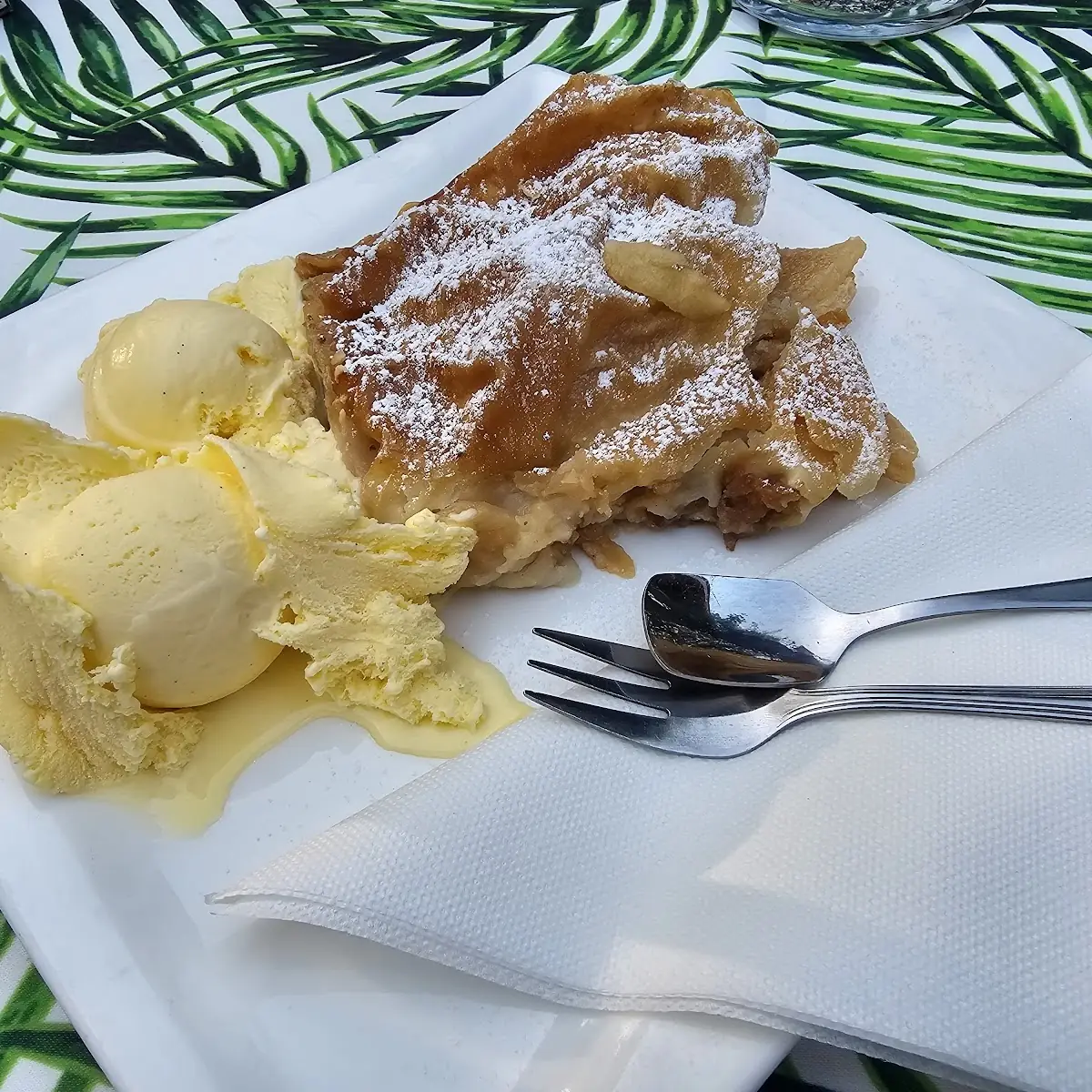 Apfelstrudel Kalt