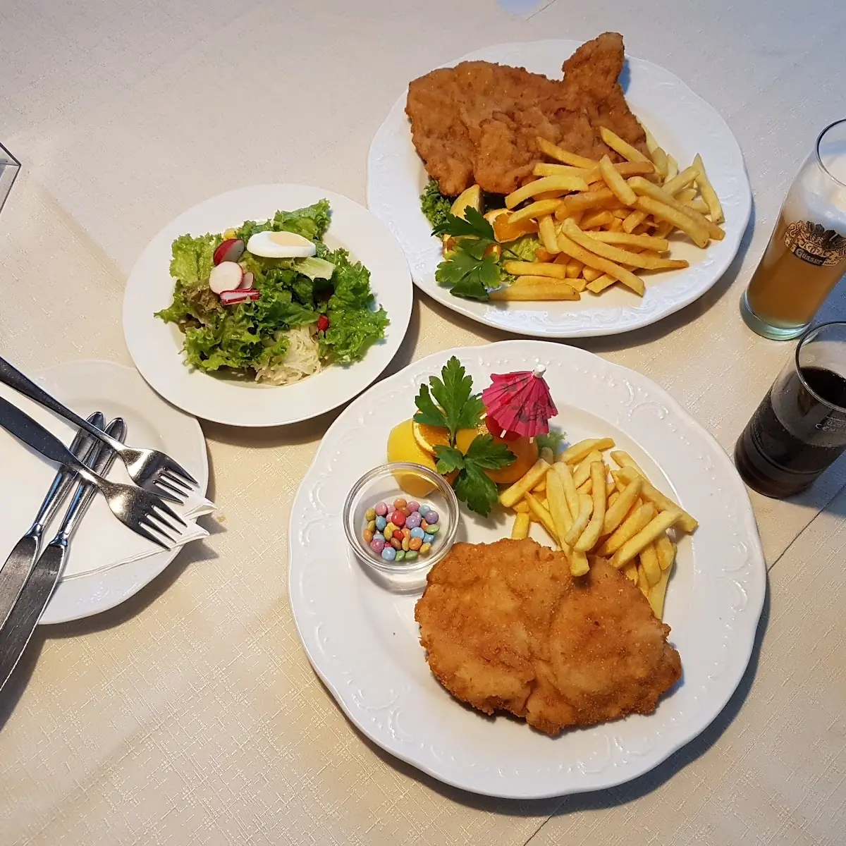 Wiener Snitzel Mit Pommes