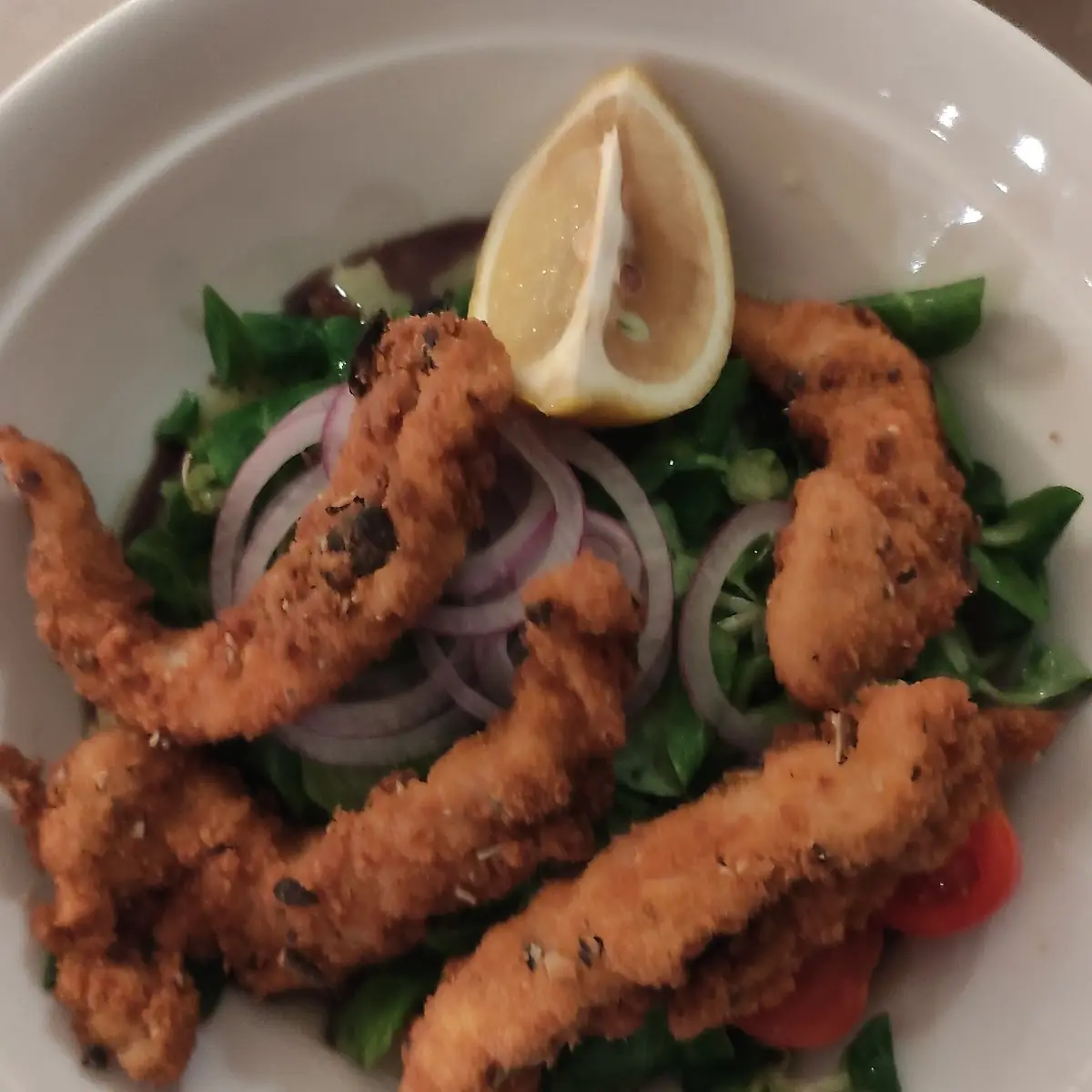 Backhendlstreifensalat