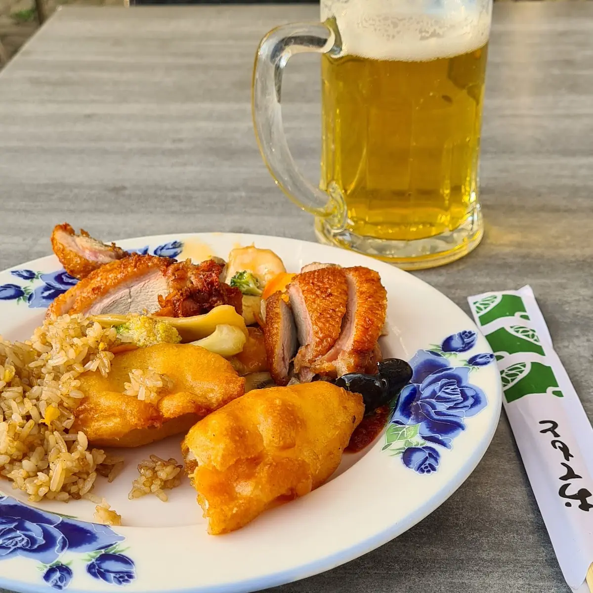 Knusprige Ente Und Hühnchen