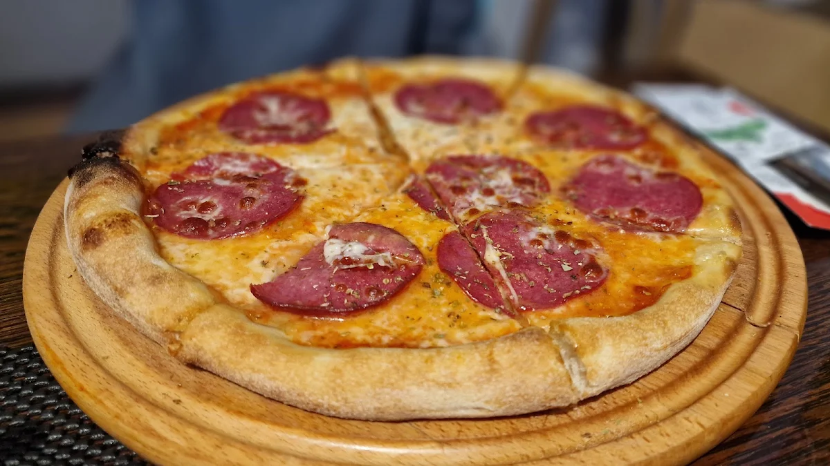 Pizza Salami