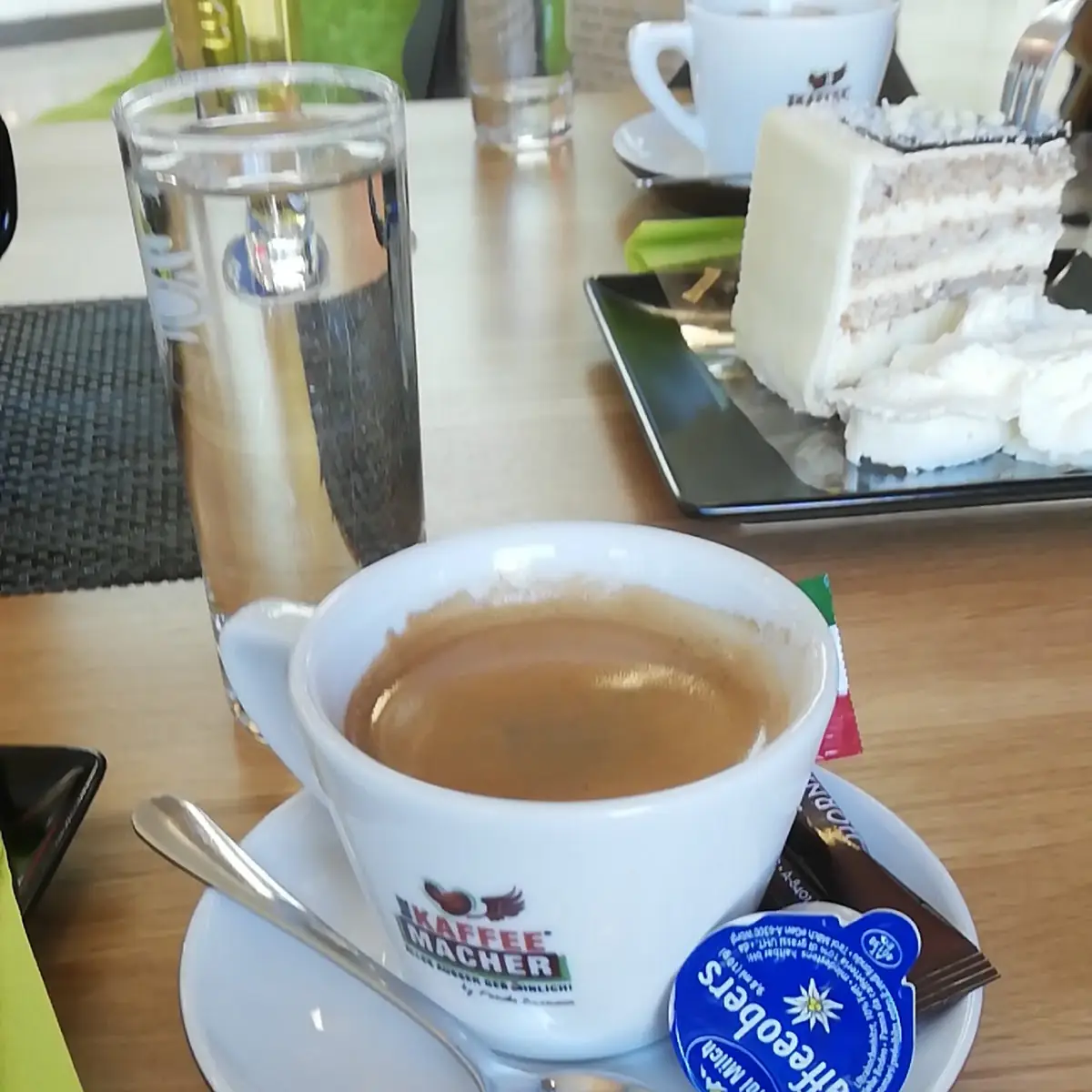 Kaffee Verlängerten
