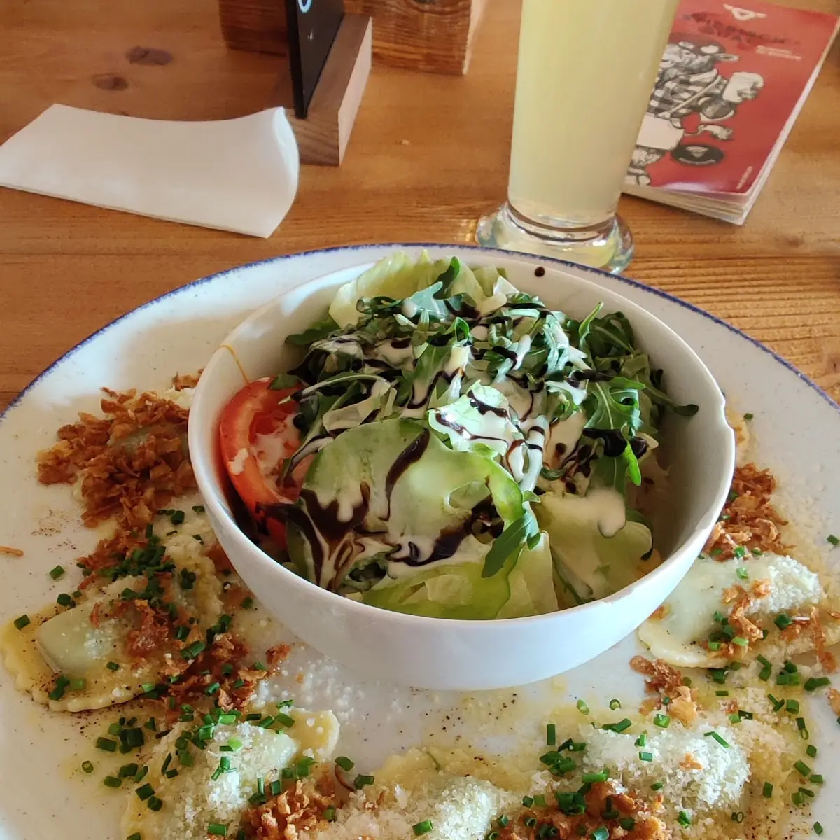 Schlutzkrapfen Mit Salat