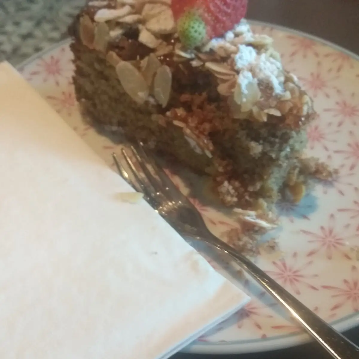 Mandel Kuchen