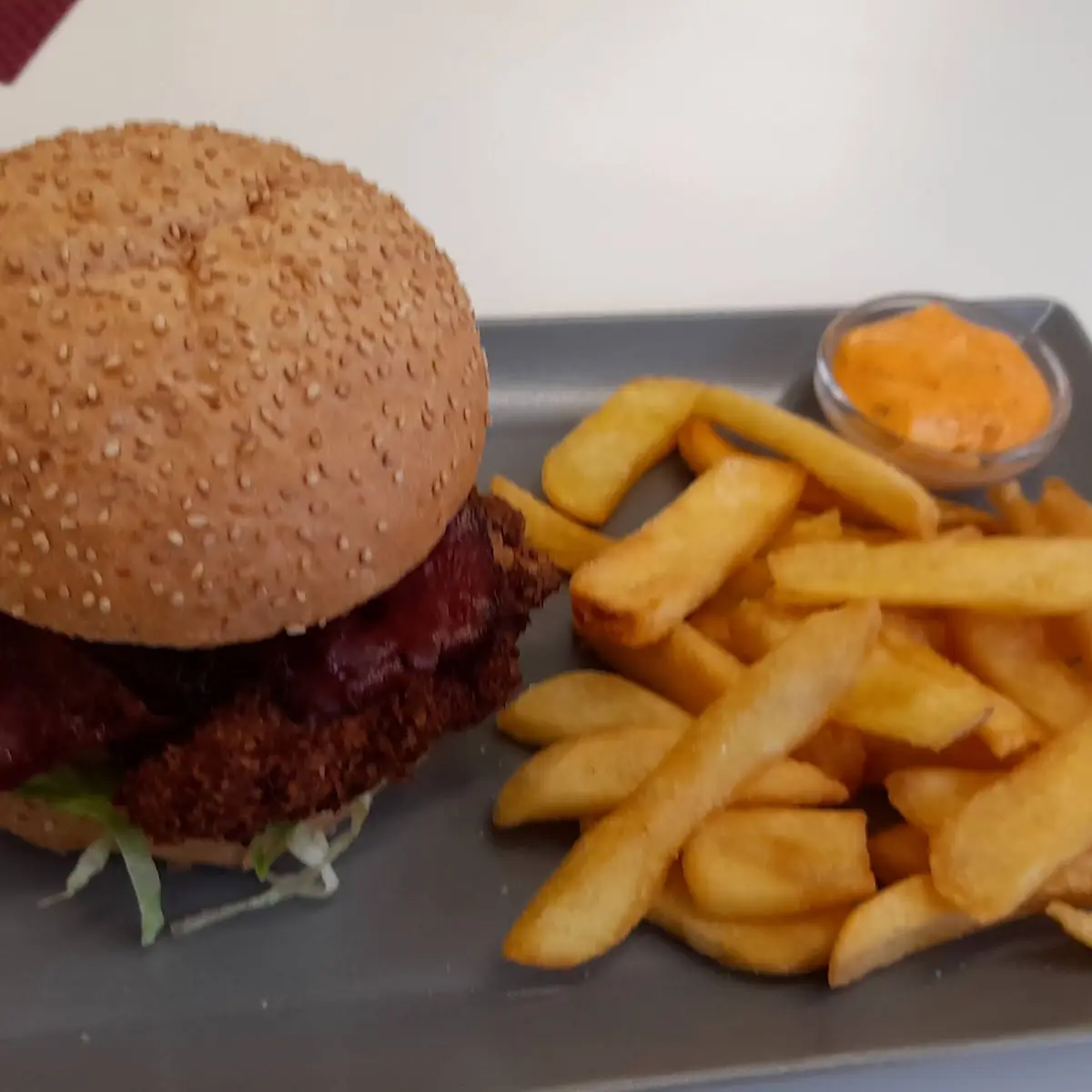 Eva's Bistro Burger