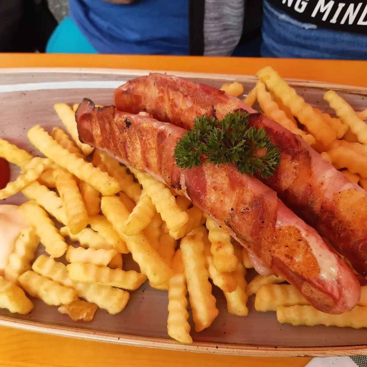 Hausgemachte Bernerwürstl