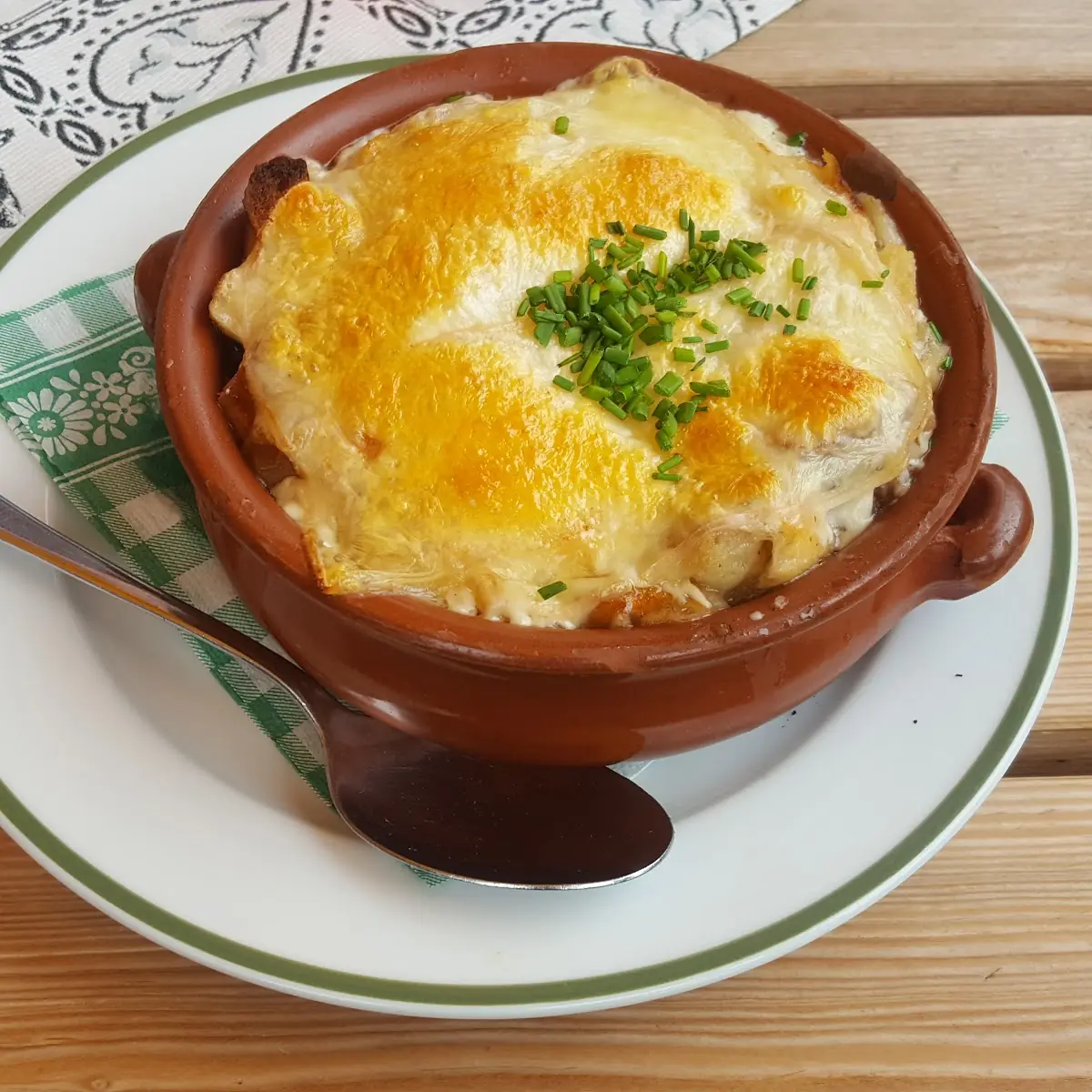 Kasknödelsuppe