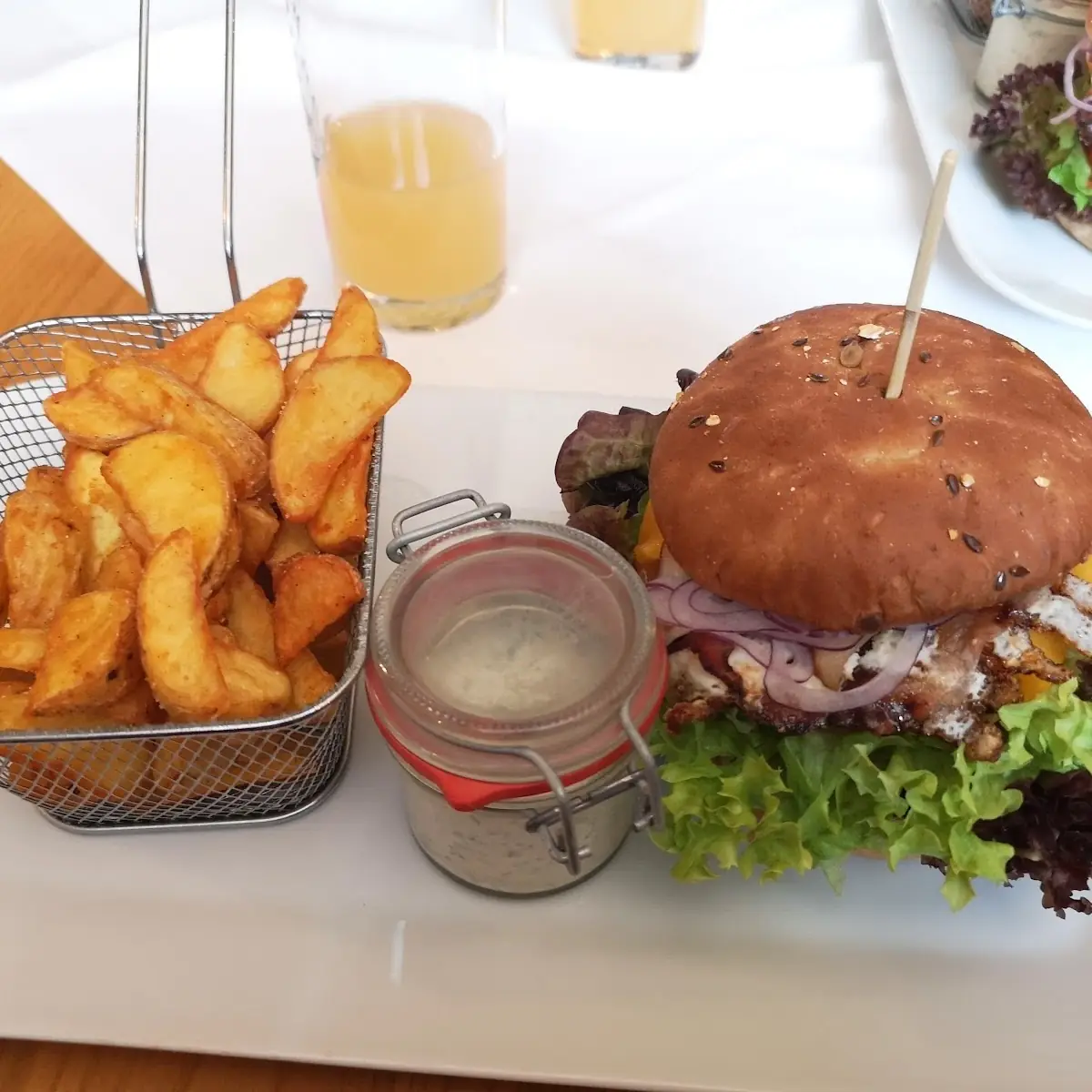 Metzenhof Burger