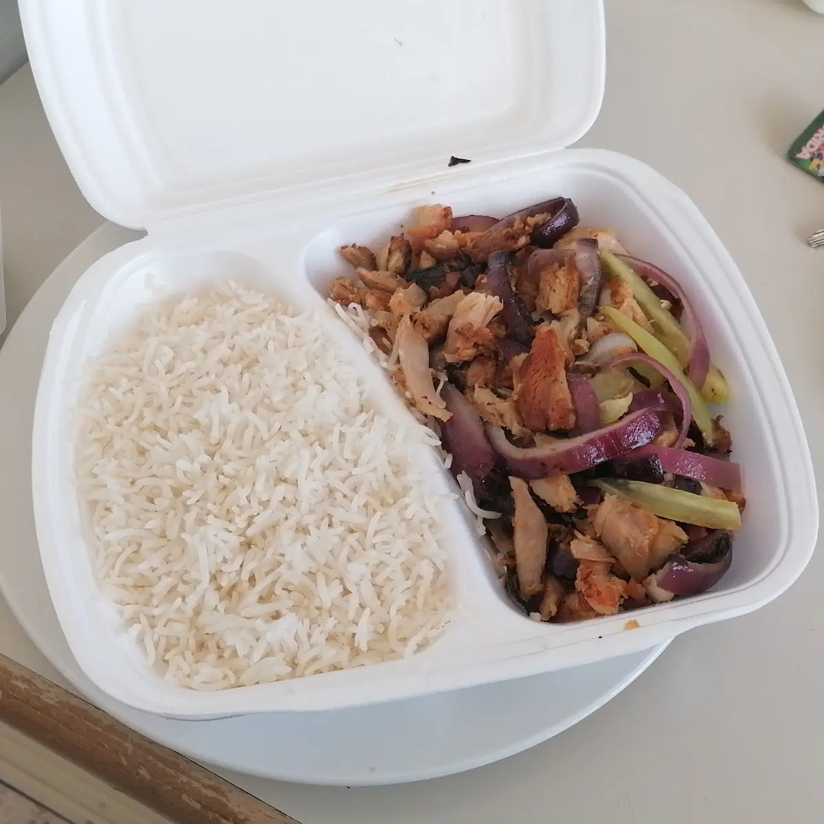 Kebap Teller Menü
