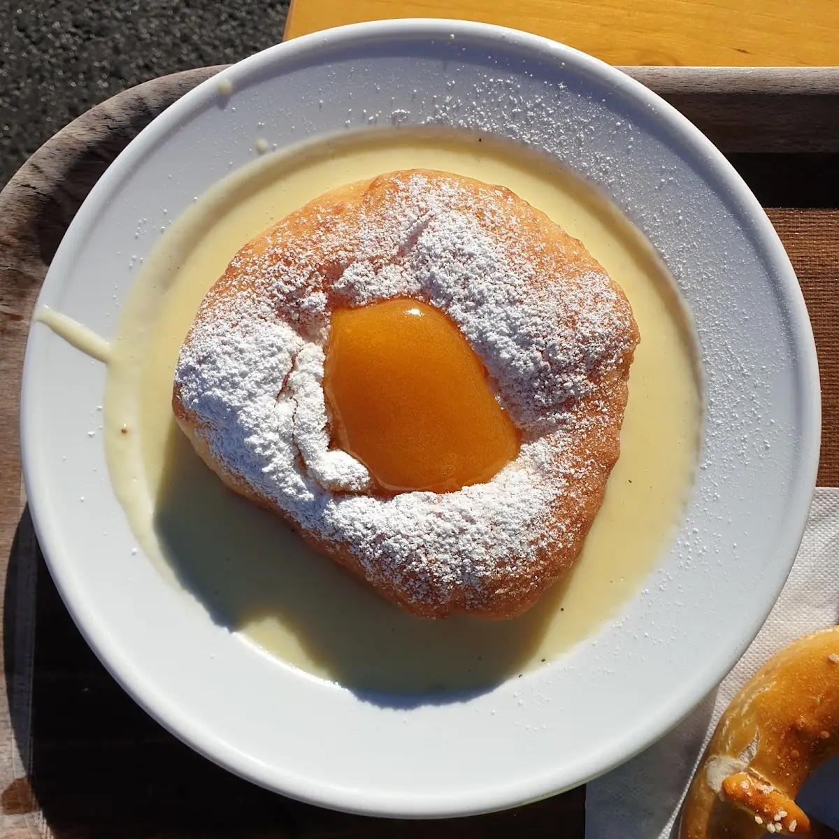 Bauernkrapfen Mit Vanillesauce