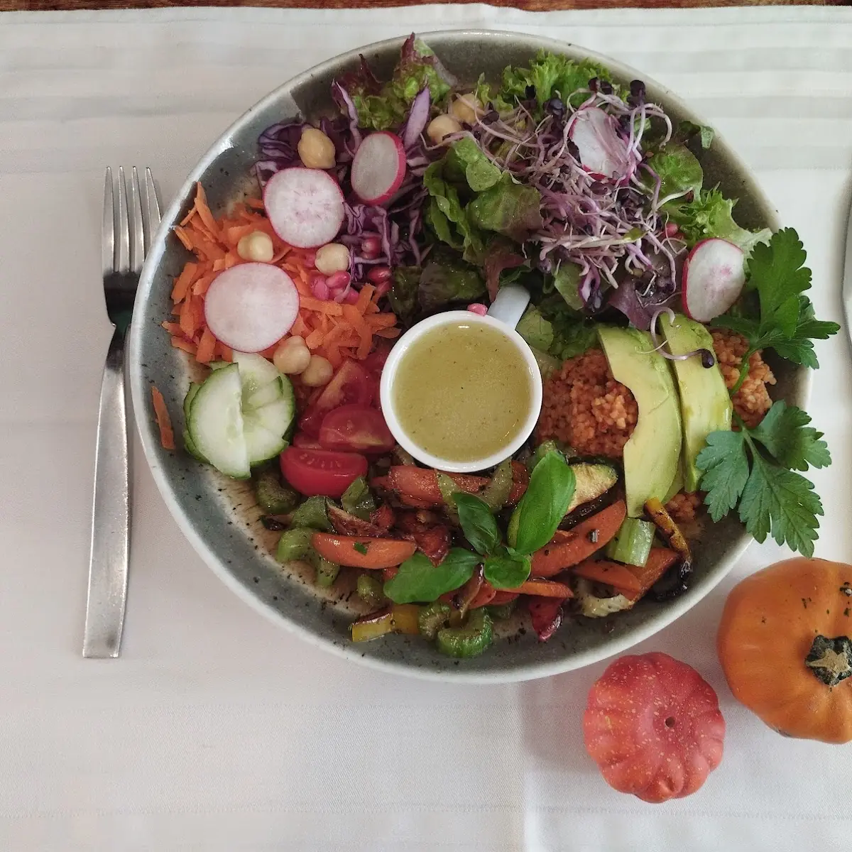 Hirten Bowl