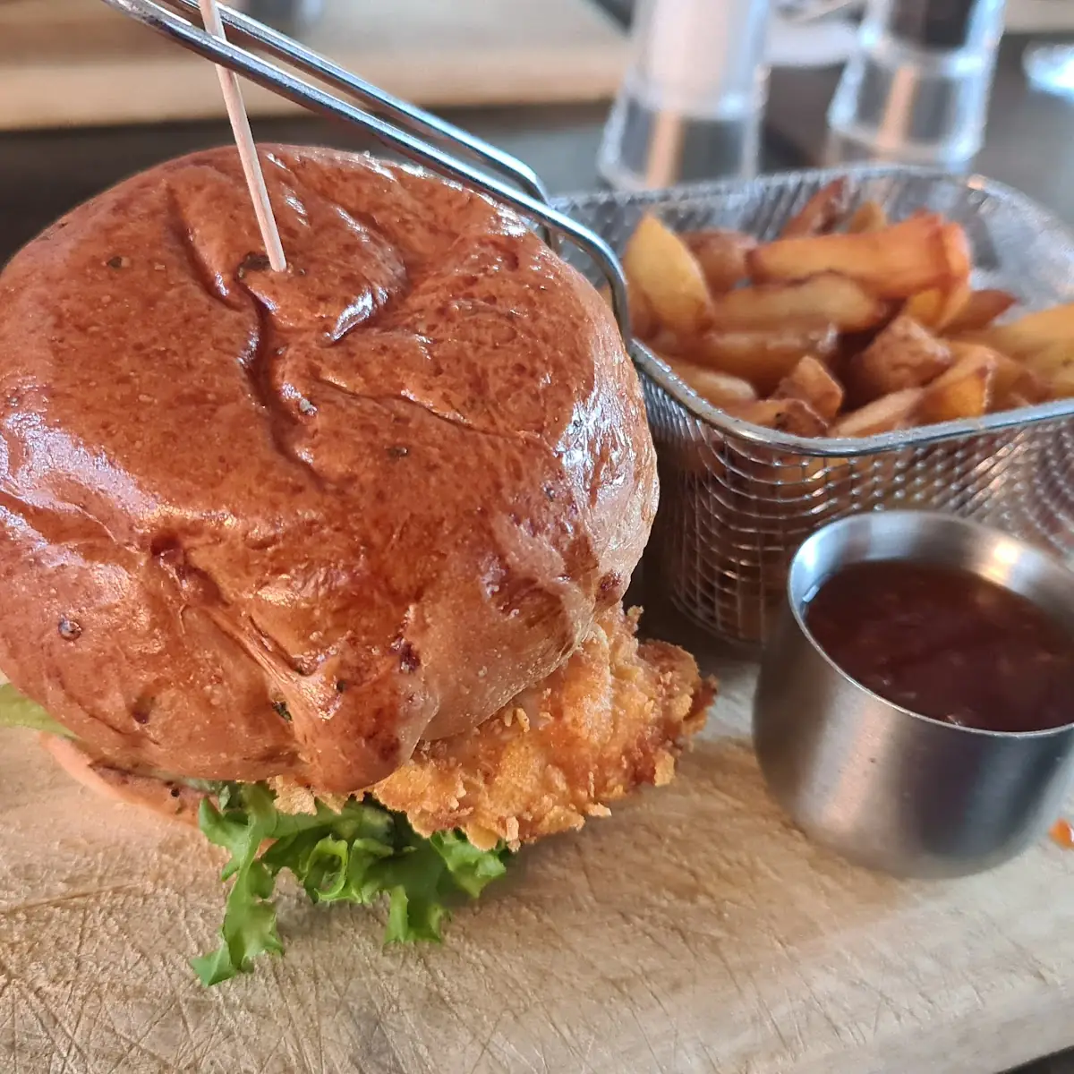 Crispy Chicken Burger