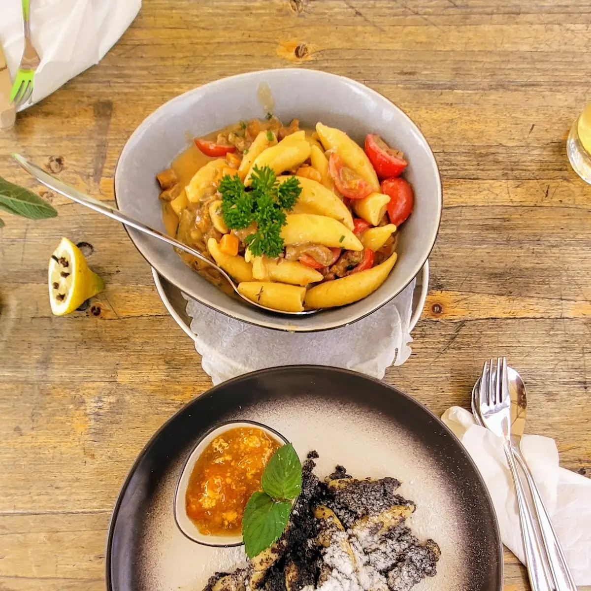 Schupfnudel Mit Eierschwammerl Mohnnudel Mit Marillenröster