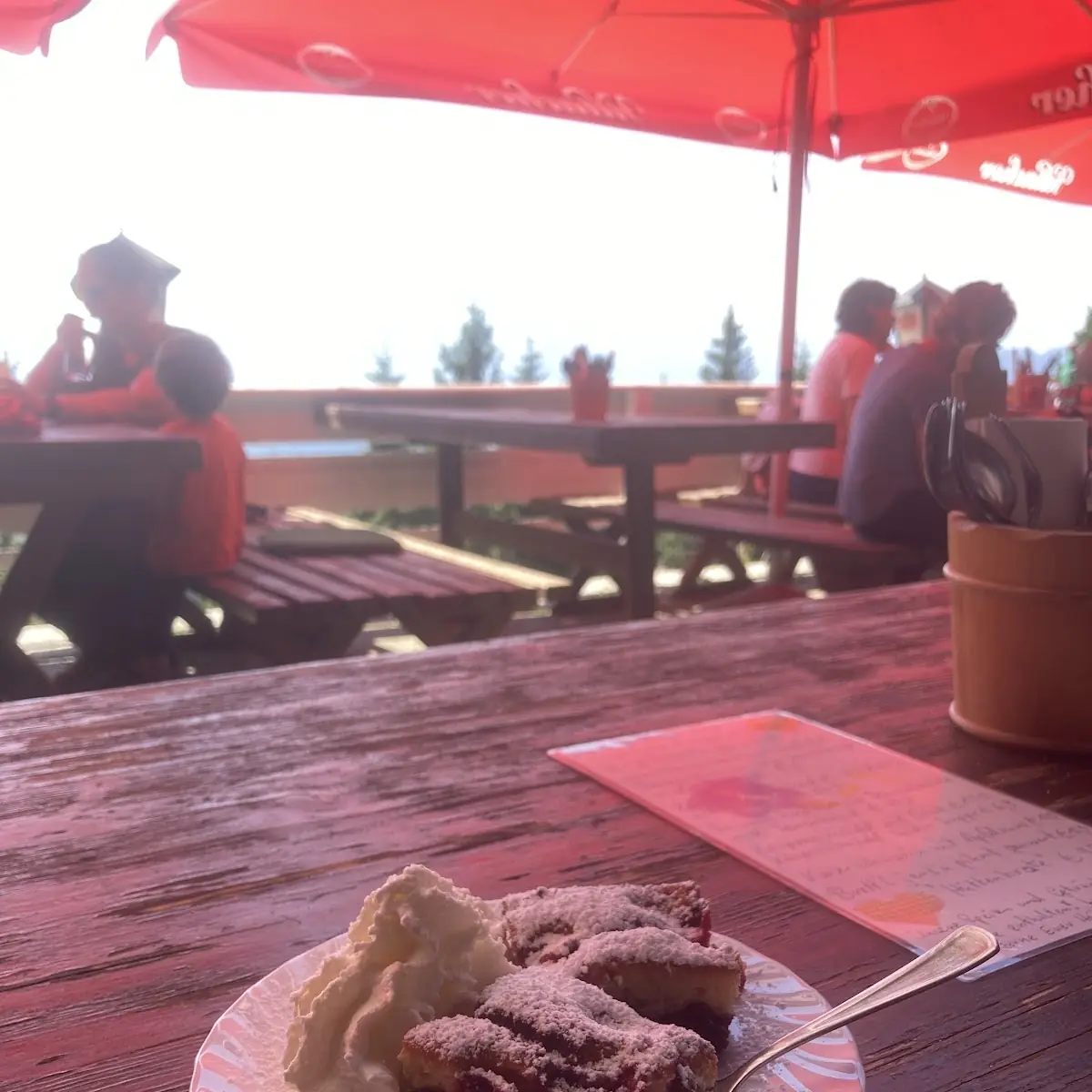 Zwetschgenkuchen