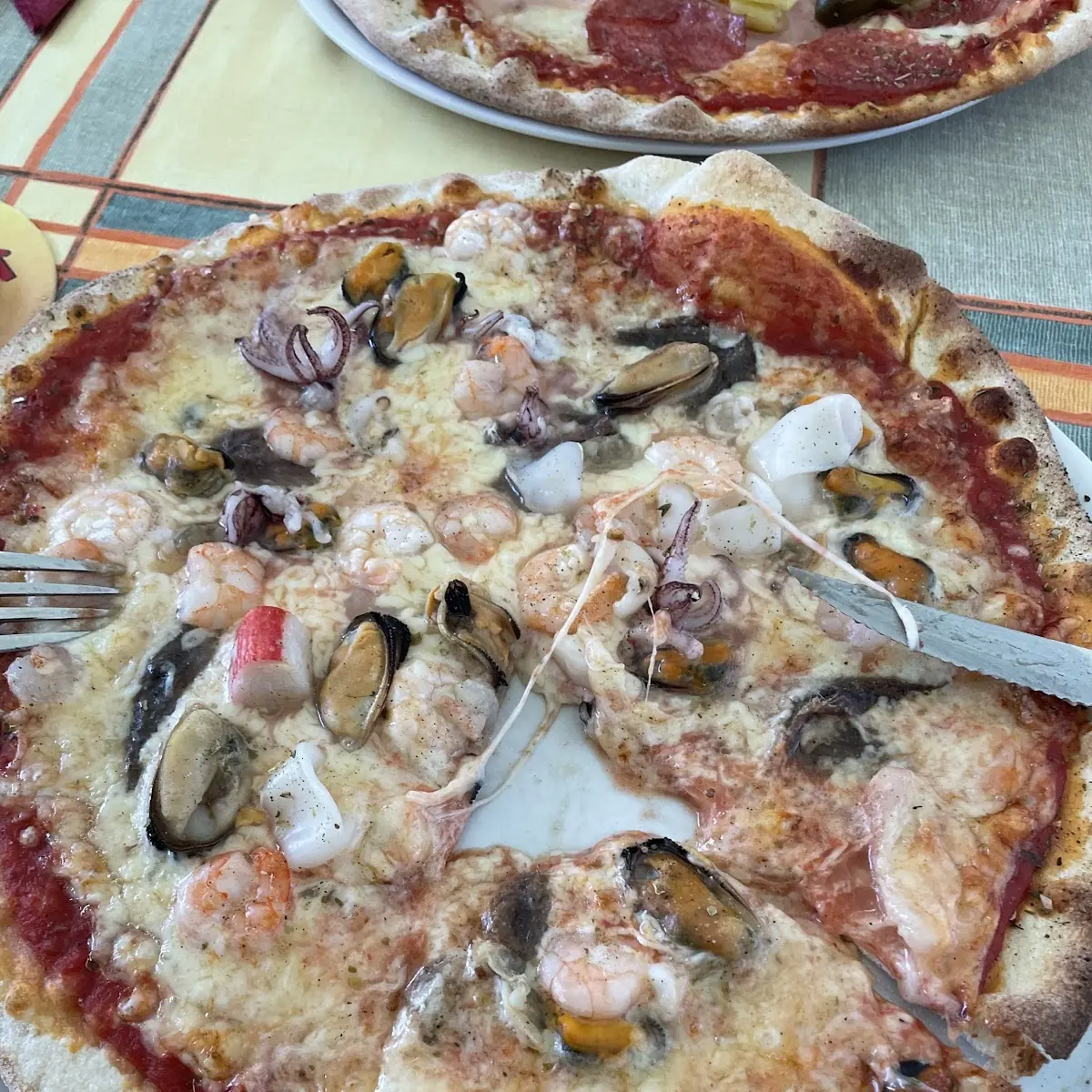 Pizza Fruti Di Mare