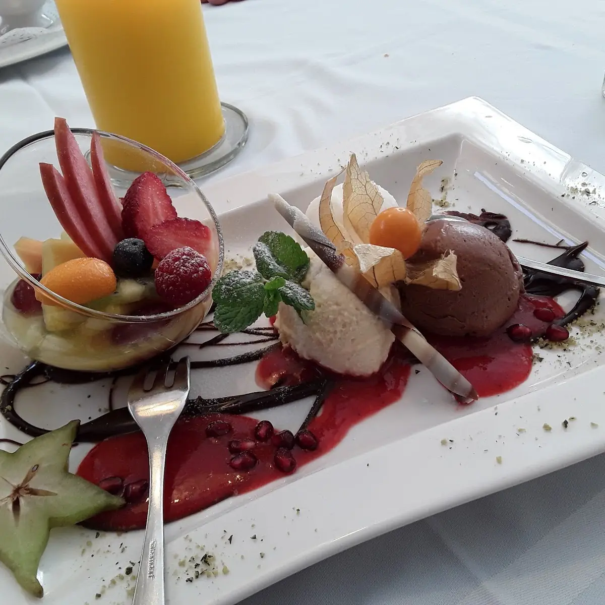 Zweierlei Mousse Au Chocolat