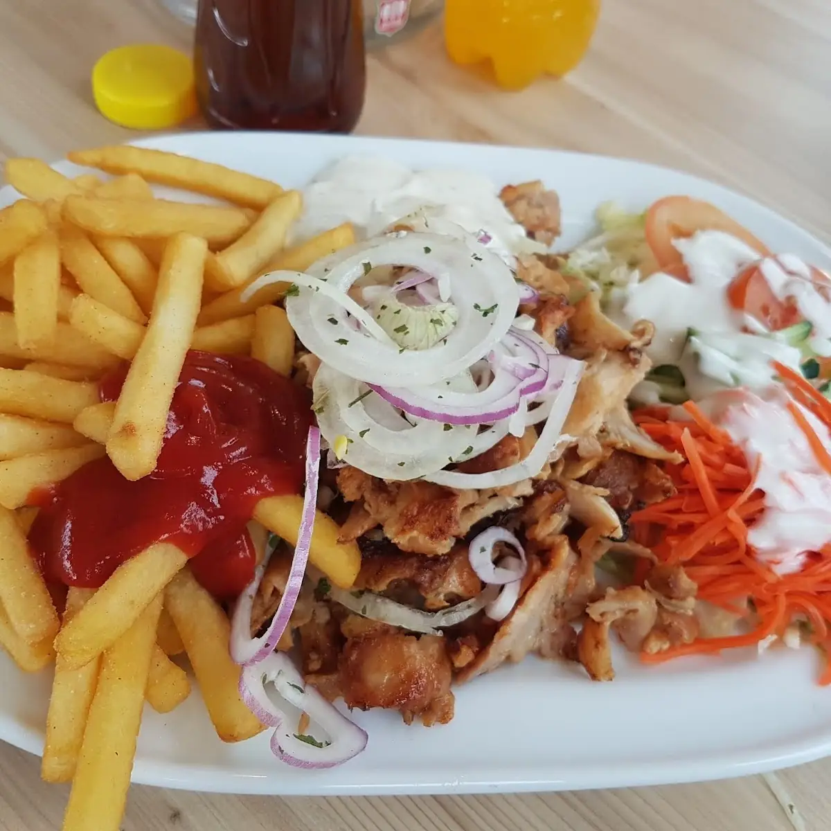 Gyrosteller Mit Pommes Frites