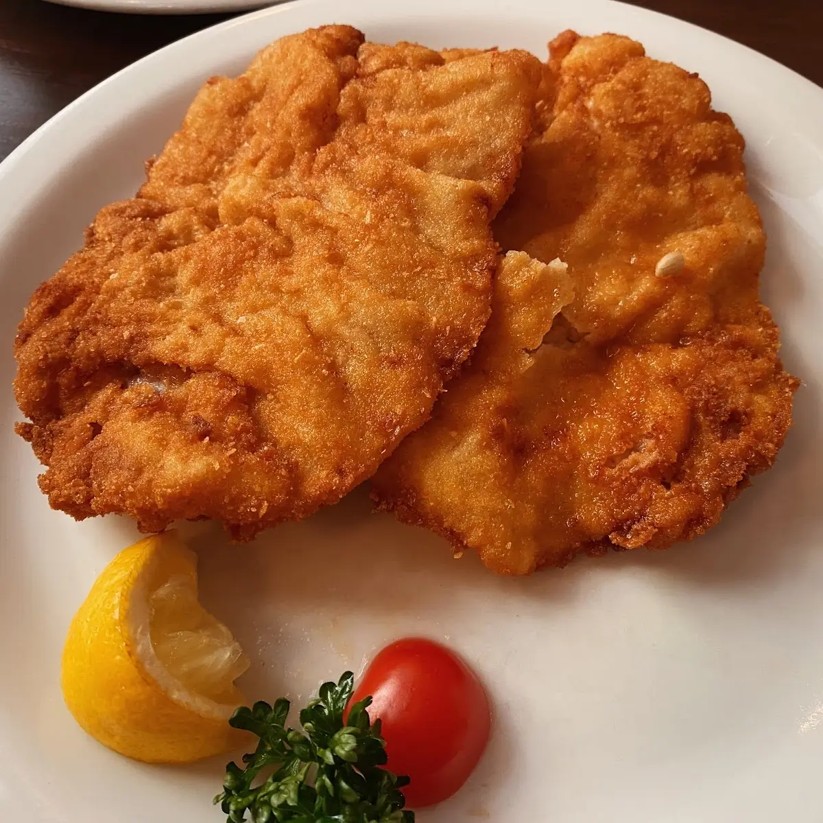 The Original Viennese Schnitzel Mit Pommes Frites Und Salat