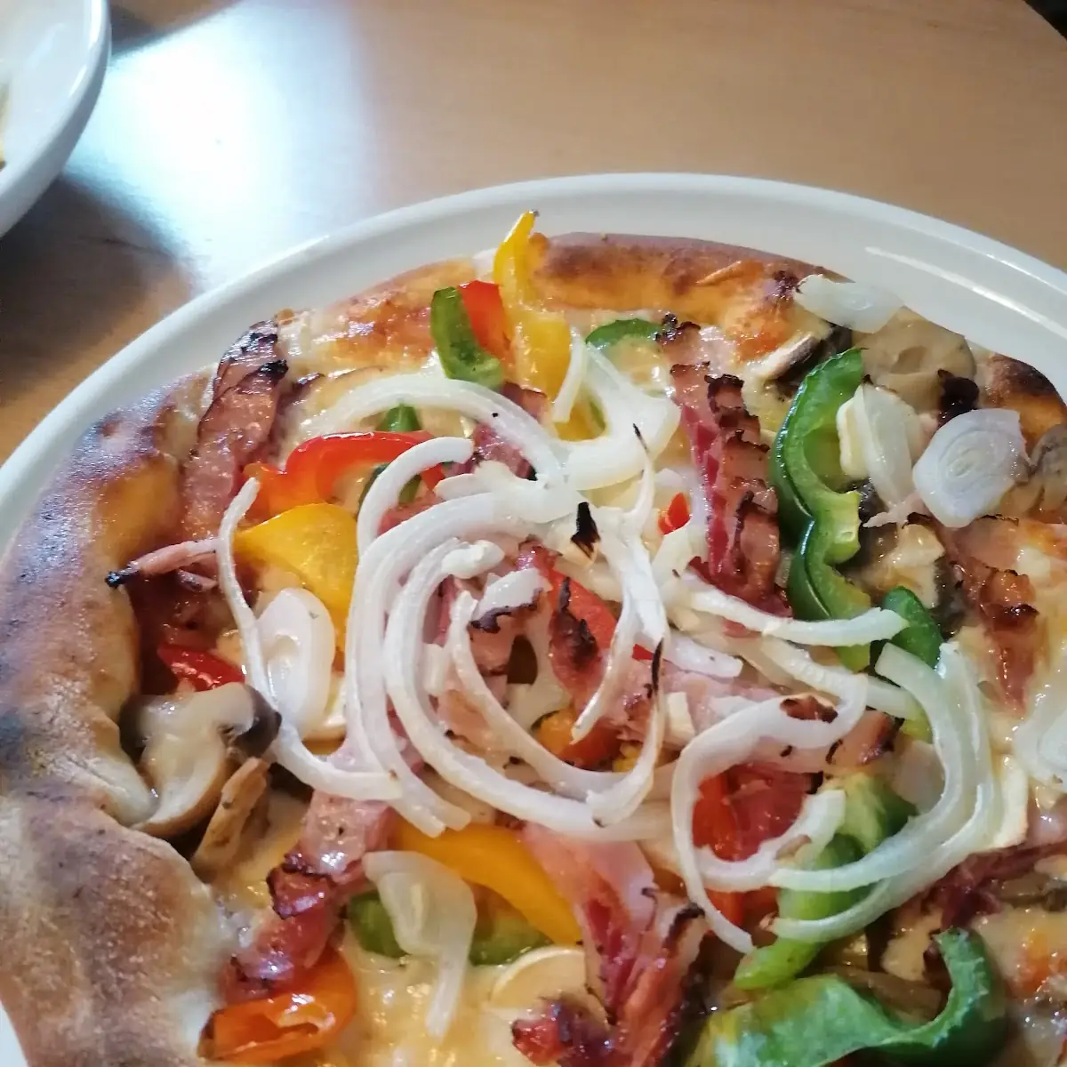 Hauspizza