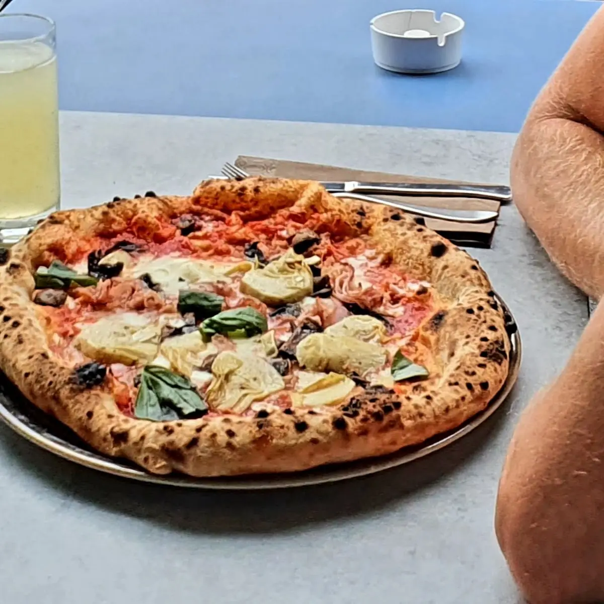 Pizza Regina Margherita
