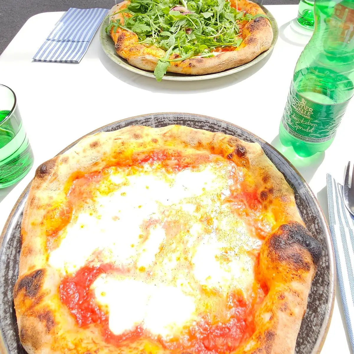 Pizza Regina Margherita