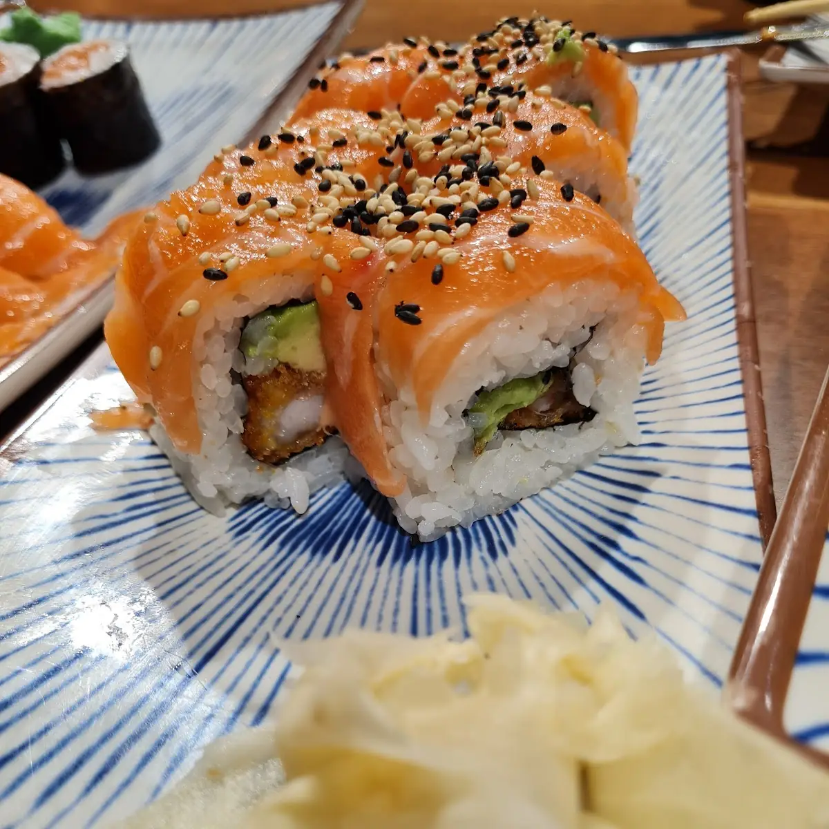 Sake Tempura Roll