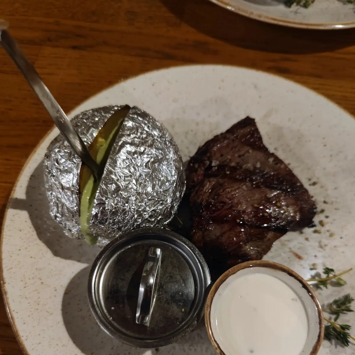 Flank Steak Mit Ofenkartoffel