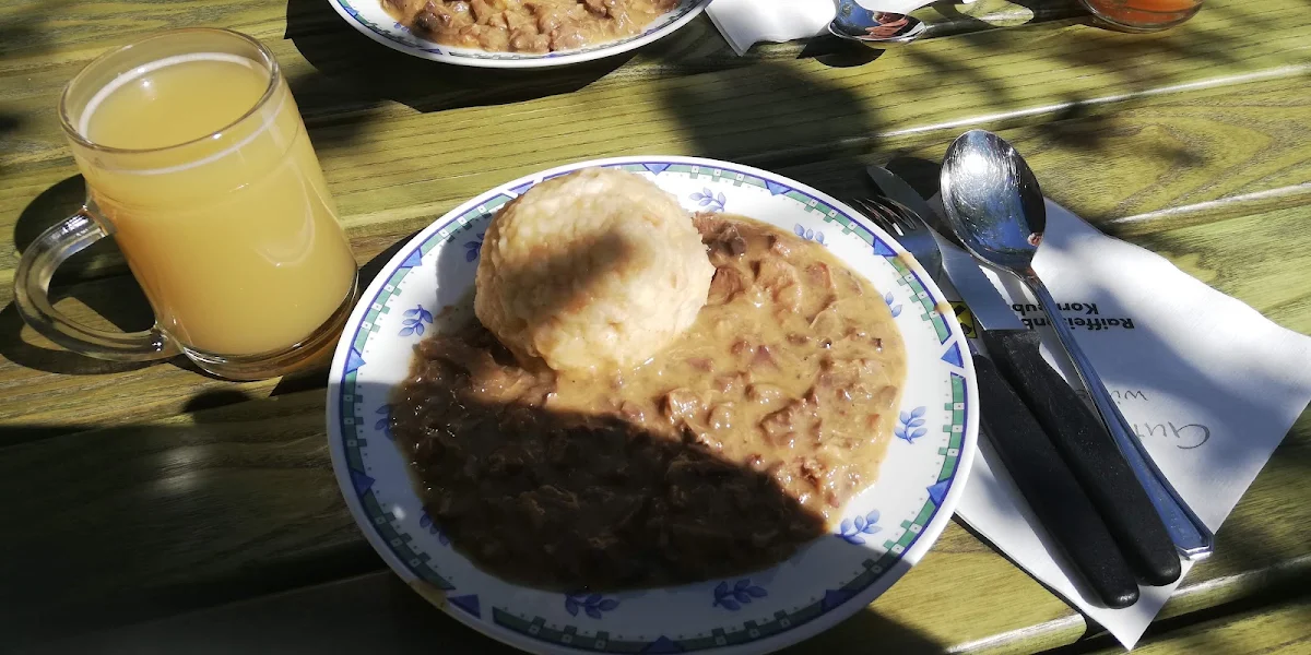 Büschel Mit Semmelknödel