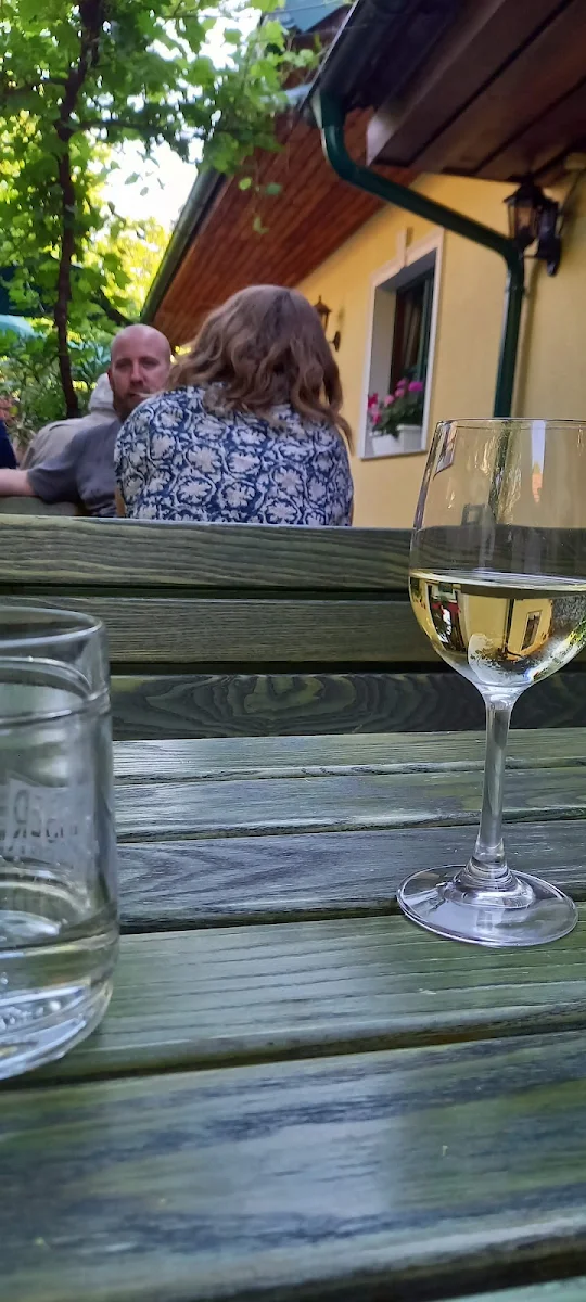 Ein Glas Guten Veltliner