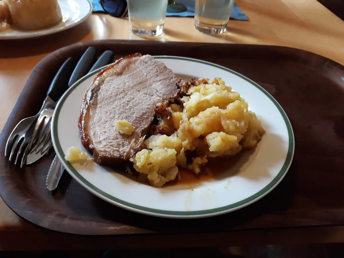 Schweinskarree Mit Kartoffelschmarrn