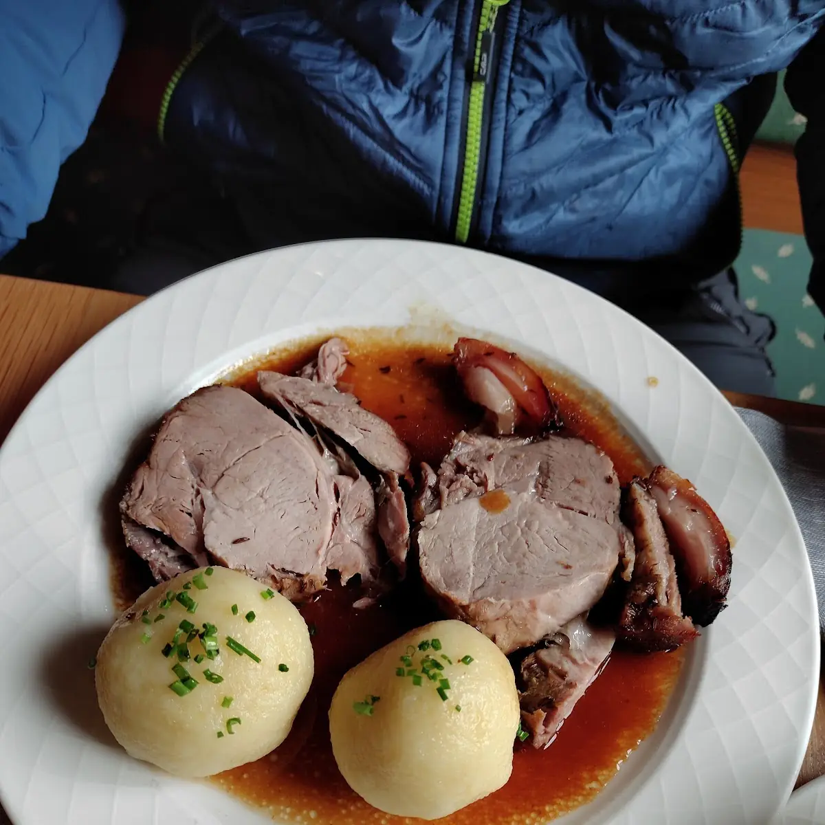 Chweinebraten Mit Krautsalats