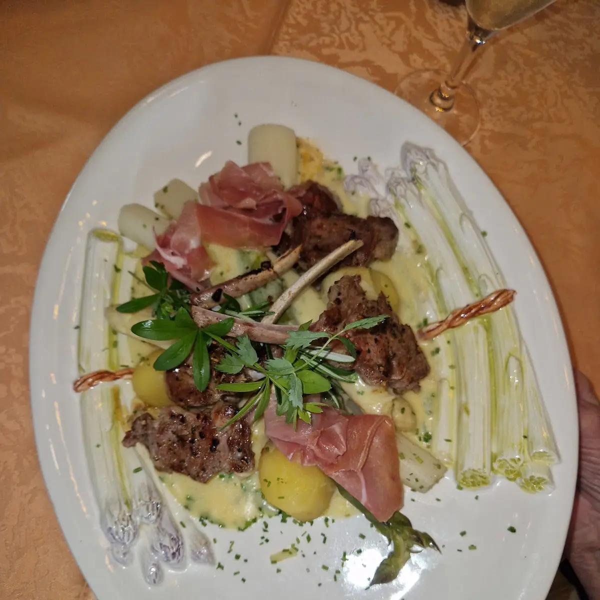 Spargel Mit Lamm