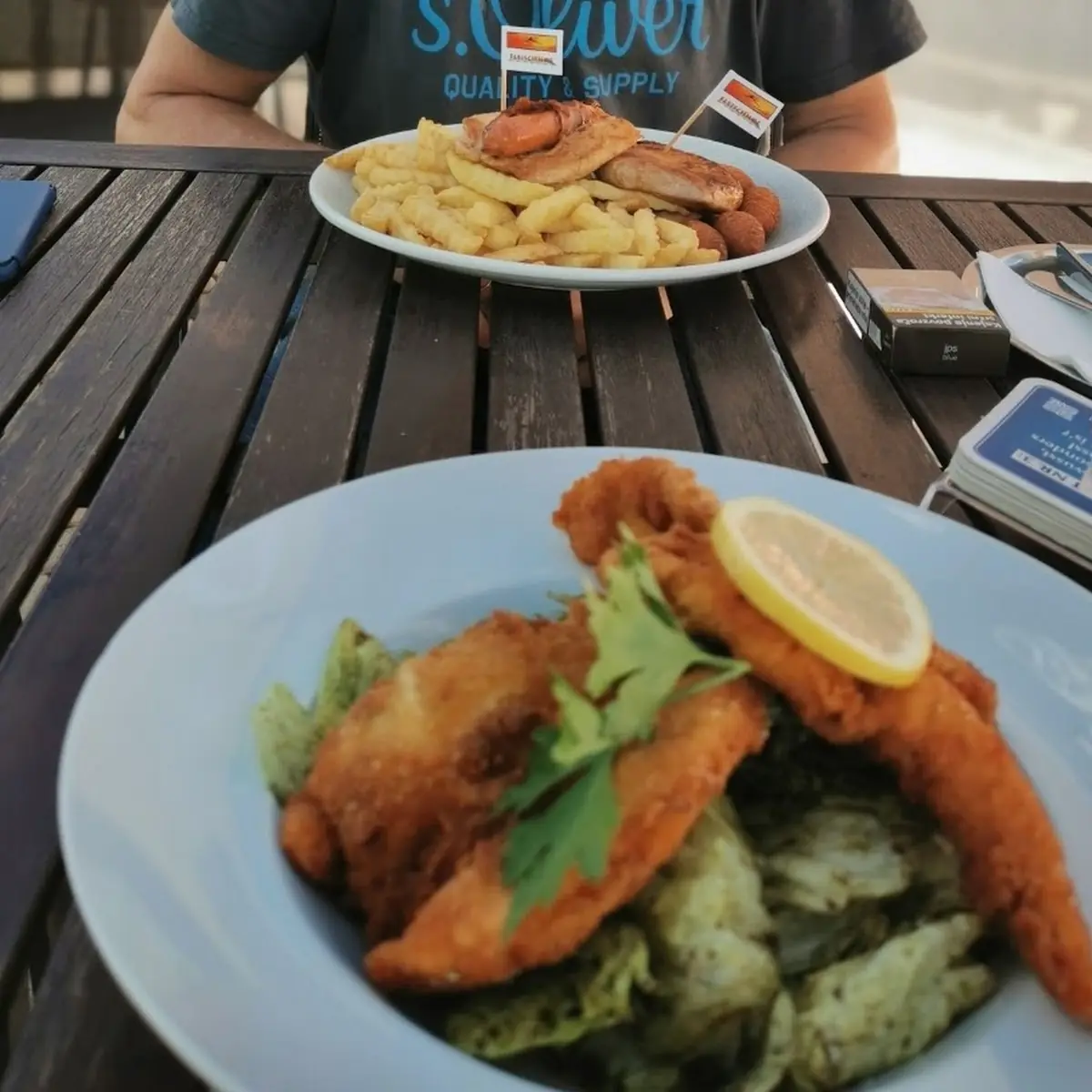 Grillteller Backhendlsalat