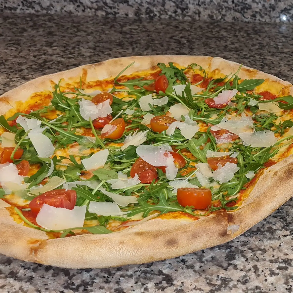 Kebap Teller &Rucola Pizza