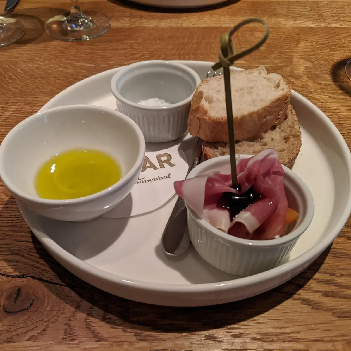 Weißbrot Mit Schinken-melone