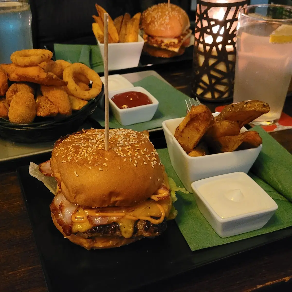 Dublin Special Burger FAB Five Fingerfood Veggie Burger
