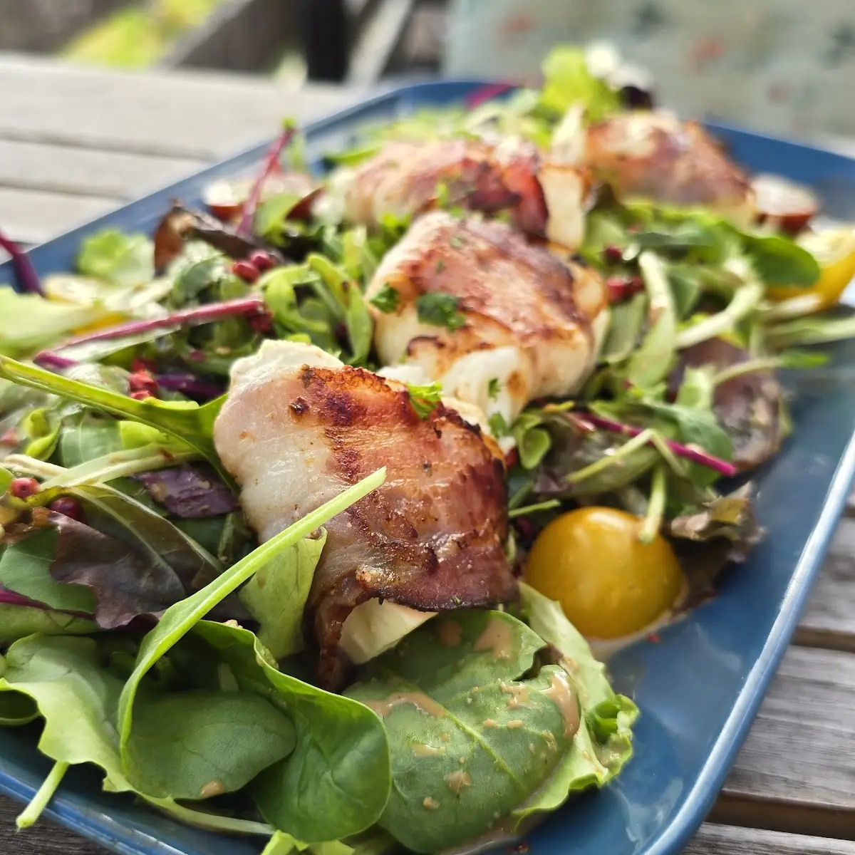Gebratener Ziegenkäse Auf Salat