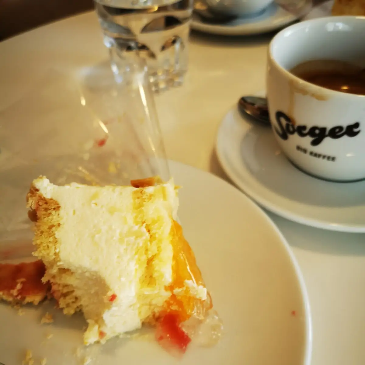 Fruchttorte Zu Gut Um Sie Ganz Zu Fotografieren