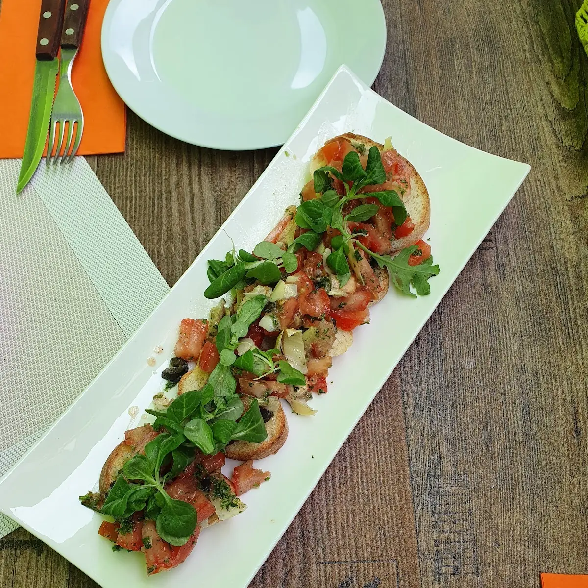 Carpaccio Vom Rindsfilet Grana Padano Chips Balsamicoreduktion